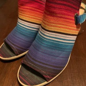 Sarape printed mules